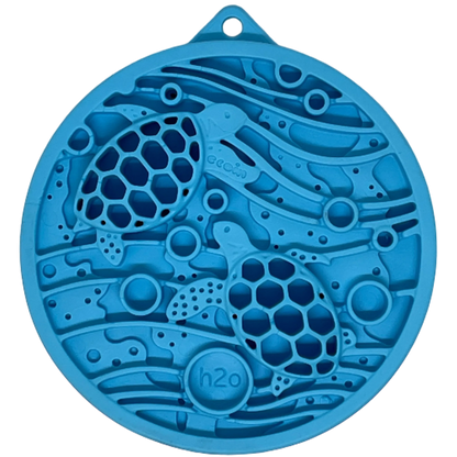Close-up of blue honeycomb shell turtle lick mat with flexible TPE material